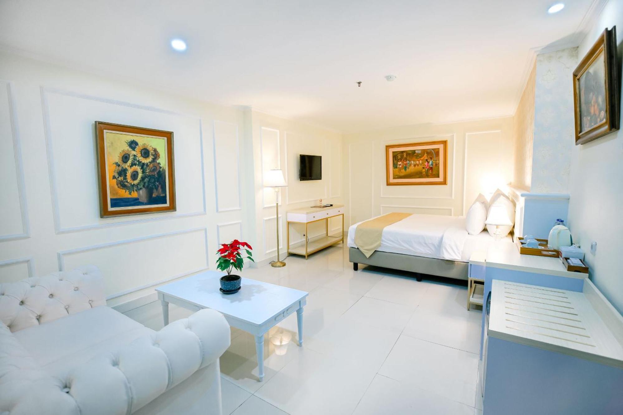 The Cube Hotel Malioboro, Azana Hotels Collection Jogjakarta Buitenkant foto