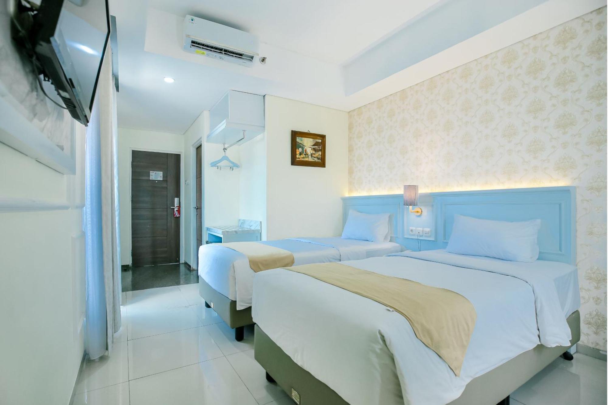 The Cube Hotel Malioboro, Azana Hotels Collection Jogjakarta Buitenkant foto